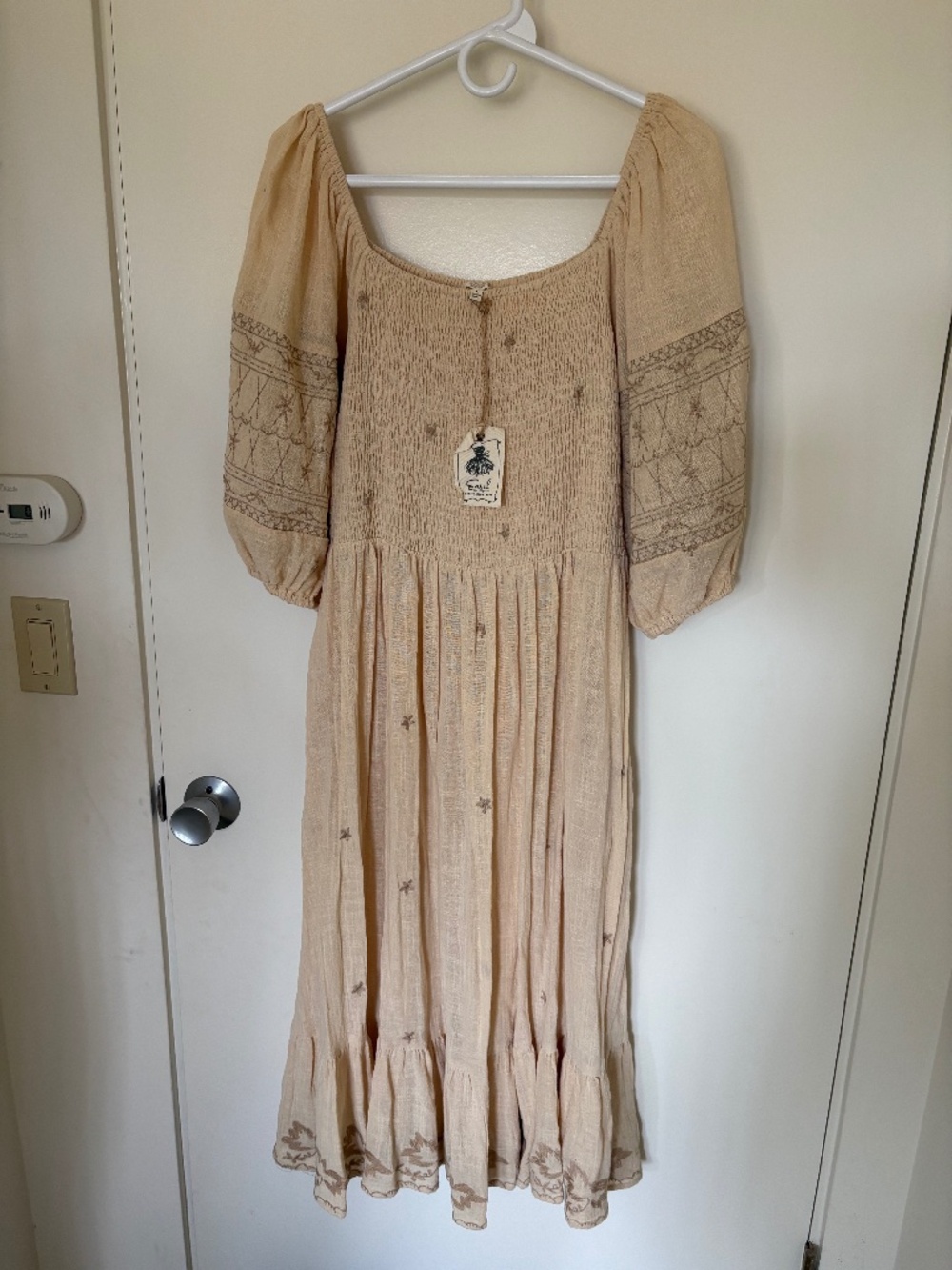 Easel Los Angeles brand smock topped dress NWT